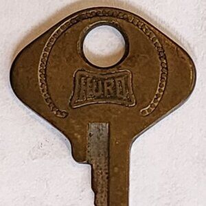 Original Antique/Vintage Brass Auto/Automobile Key Number #FT 184 Hurd